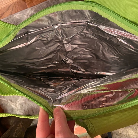 Cooler tote - Picture 2 of 2